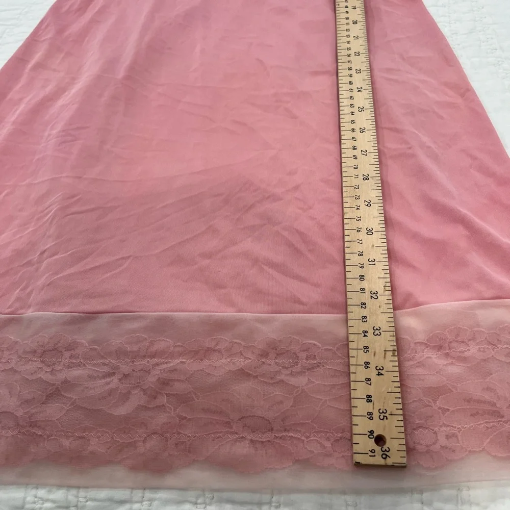 Vintage 60s 70s Blush Pink Lace‎ Trimmed Slip Sz. S - Picture 11 of 12